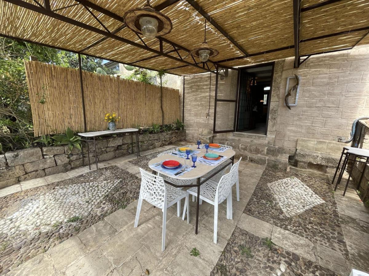 Il Dammuso Di Noto - Villa Con Piscina Privata Avola Exteriör bild